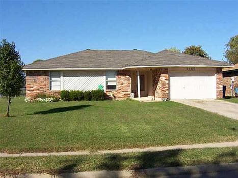 1st image of 20335 Rockhollow Dr
