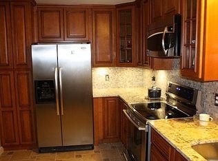 2205 Pinehurst Ave, Charleston, SC 29414