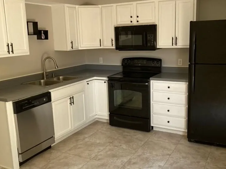 226 Pelham Rd #5 — Photo 4