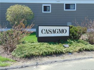 52 Olcott Way, Ridgefield, CT 06877