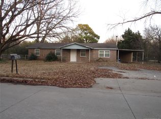 3320 Governor Harris Dr, Ada, OK 74820