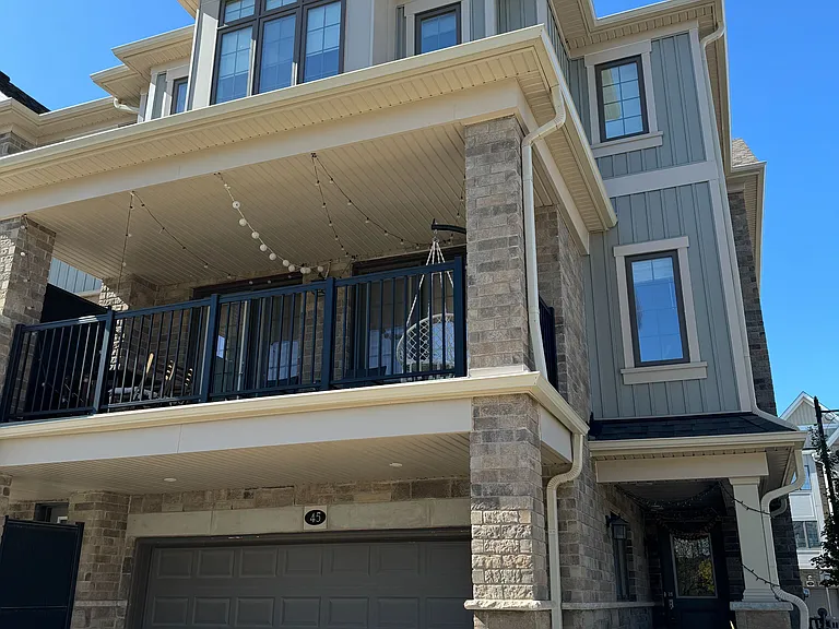 45 Bank Swallow Cres — Photo 4
