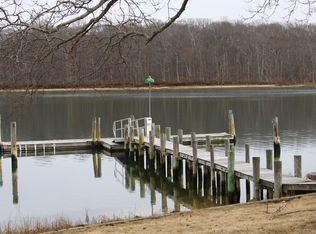 13 Bay Rd, Shelter Island, NY 11964