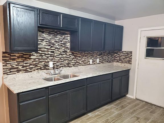 5th image of 6304 Navajo Ave