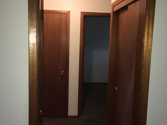 4th image of 3208 E 28th St