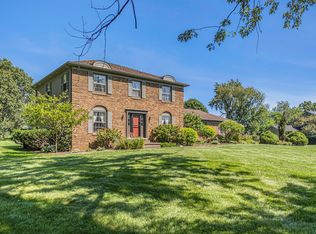 5605 Glen Oak Ct, Saline, MI