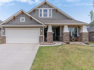 13221 SW 6th St, Yukon, OK 73099