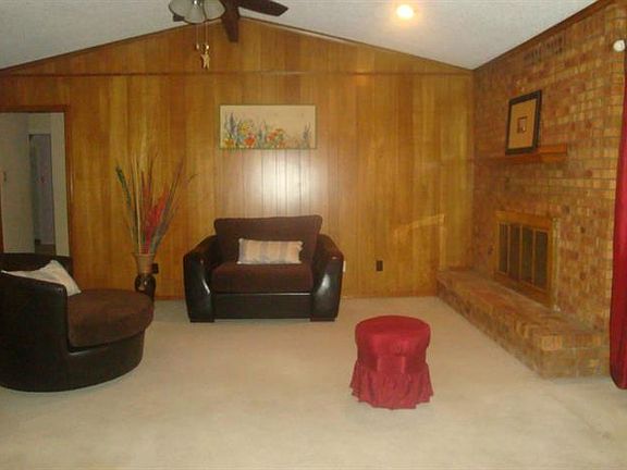 4th image of 206 Gwendola Dr