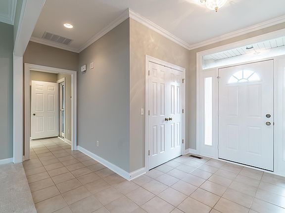 4th image of 1731 Trotter Ct