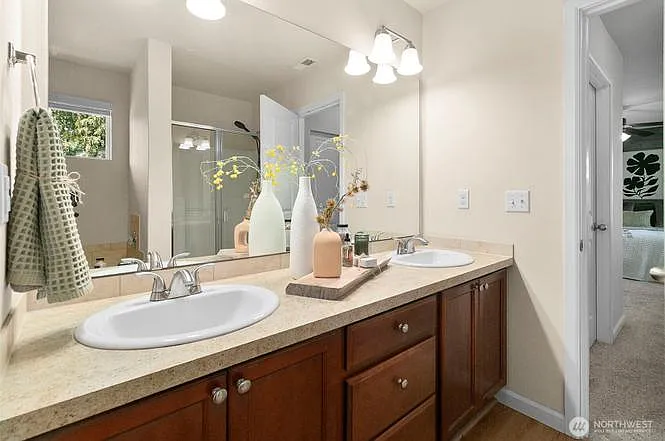 1714 Craig Rd SE — Photo 15