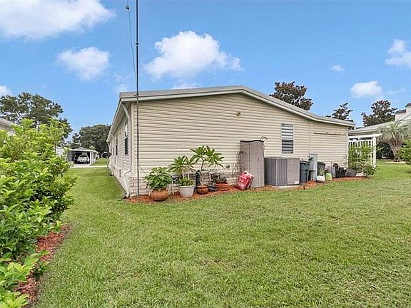 4th image of 5839 SW 59th St