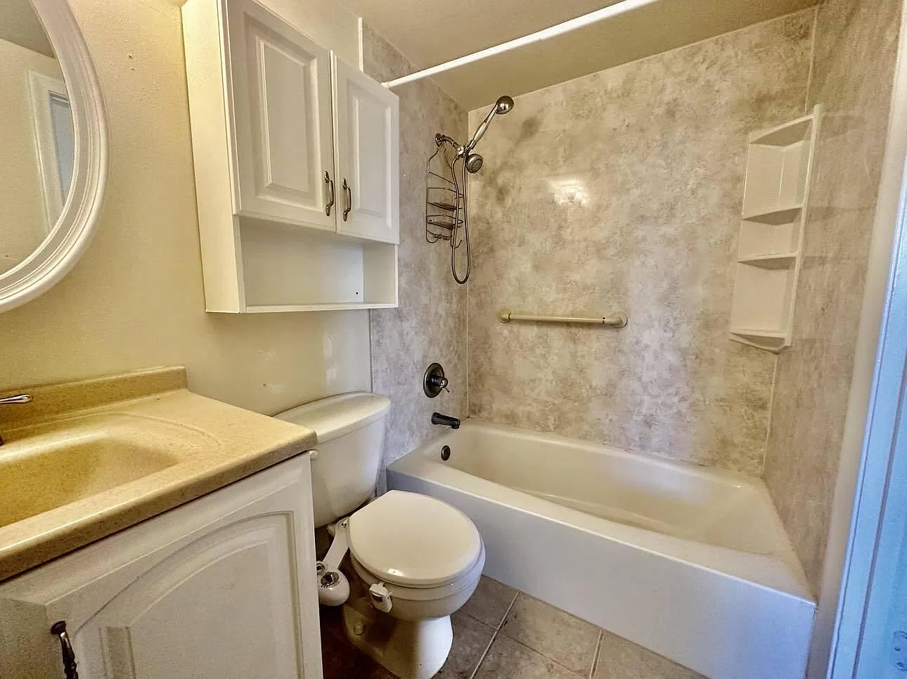 1 bed, 1.5 bath, 646 sqft, $1,400 — Photo 4