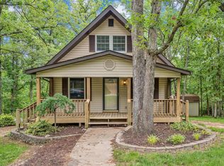 380 Red Bird Ln, Saint Clair, MO 63077