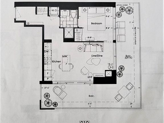 3rd image of 7 Grenville St #1910