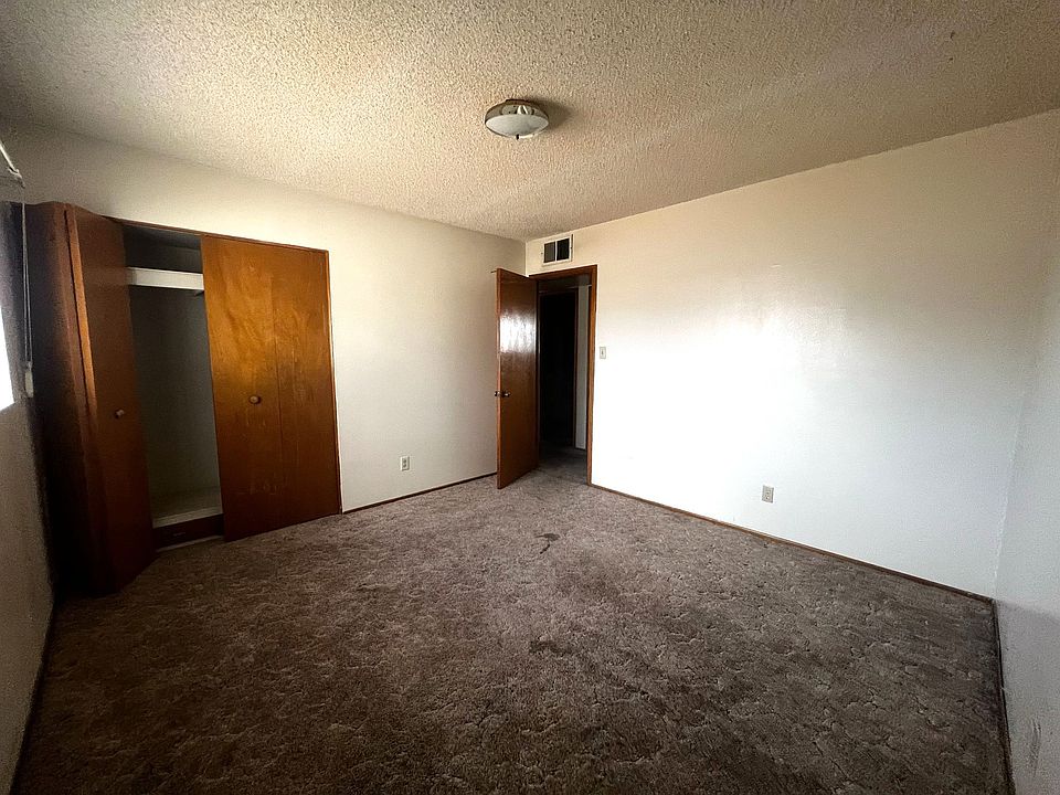 2nd image of 6001 N 62nd Dr