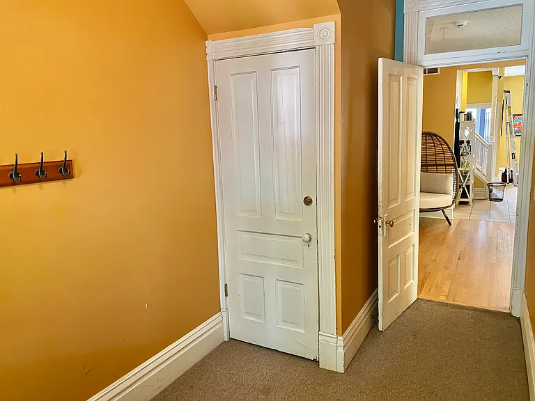 42 Isabel St W — Photo 14