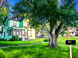 228 N Maple St, Gordon, NE 69343