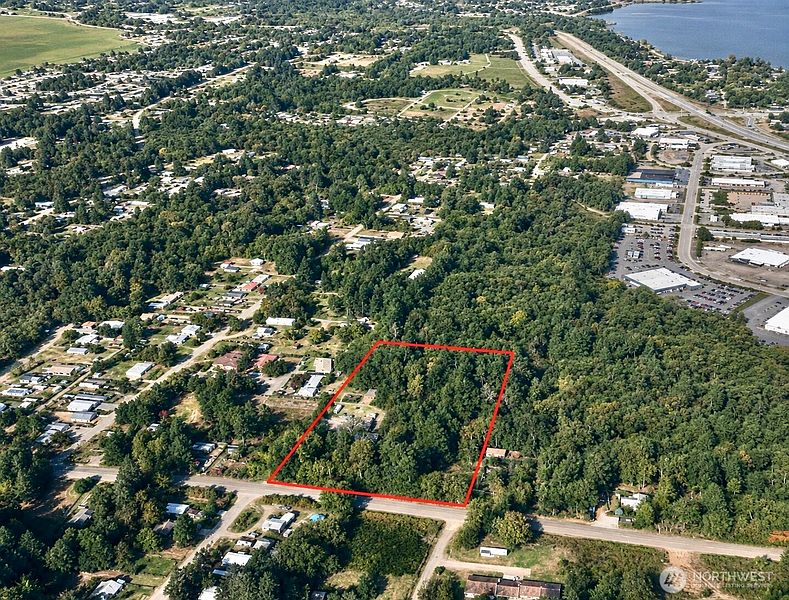 4th image of 5240 W Werner Road