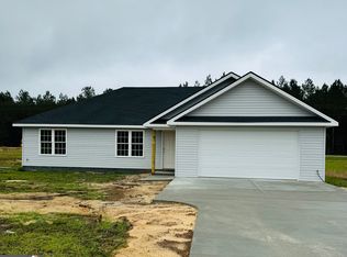 59 Manassas Station Rd, Claxton, GA 30417