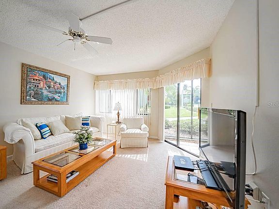 5th image of 321 Islamorada Blvd APT 31A