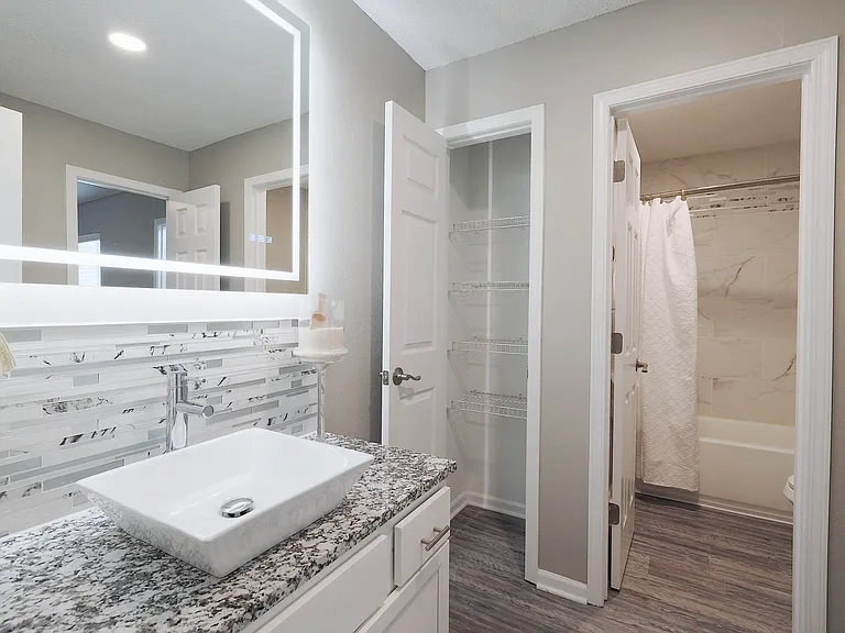 Chestnut Heights Townhomes — Photo 31