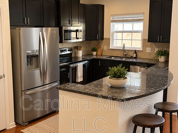 4th image of 405 Christiane Way