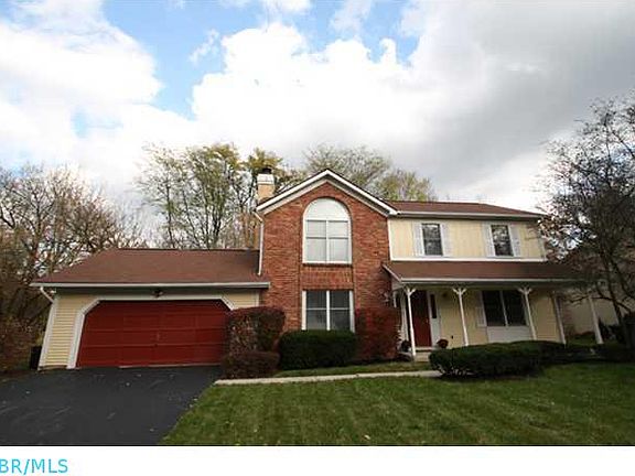 2nd image of 158 Walcreek Dr E