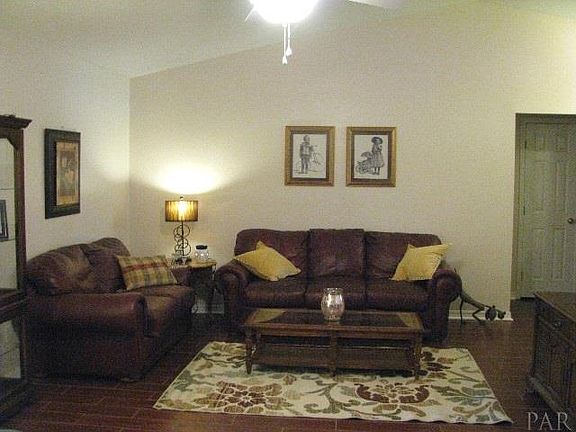 4th image of 5748 Loring Dr
