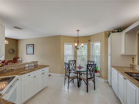4th image of 14940 Vista View Way APT 605