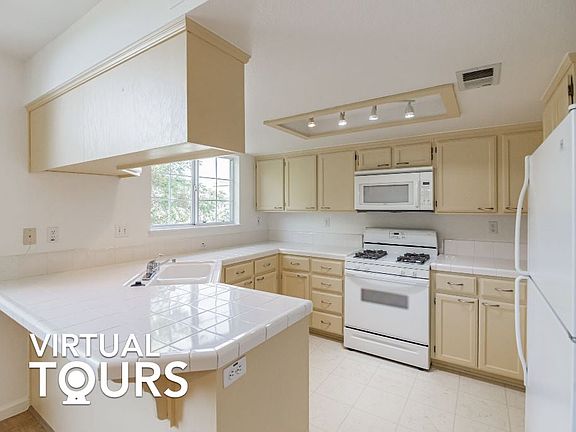 5th image of 16765 San Luis Way