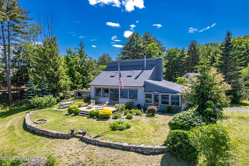 2nd image of 151 Hampton Point