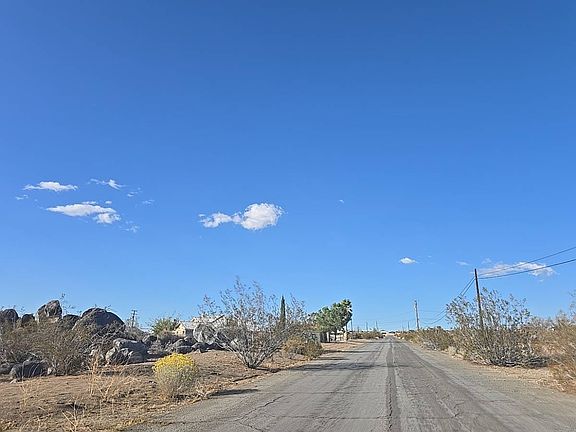 5th image of 16544 Tawanka Rd