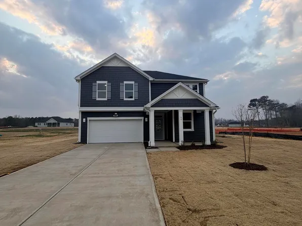 80 Spy Glass Dr, Fuquay Varina, NC 27526