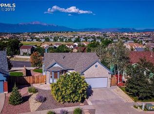 4226 Round Hill Dr, Colorado Springs, CO 80922
