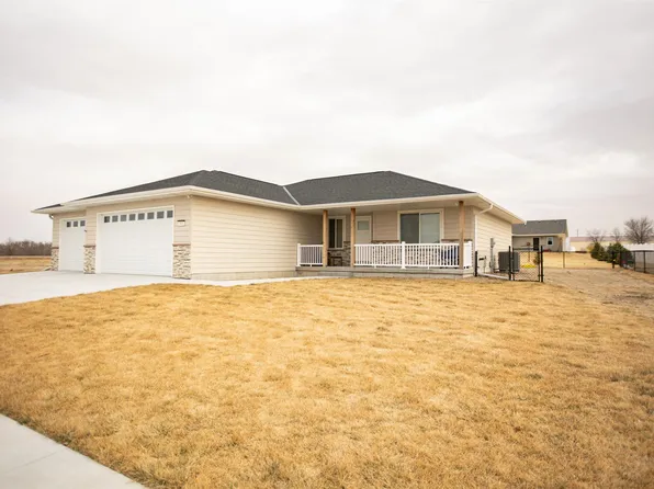 804 W S St, McCook, NE 69001