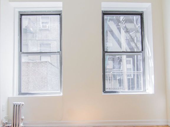 3rd image of 139 Eldridge St #3BB