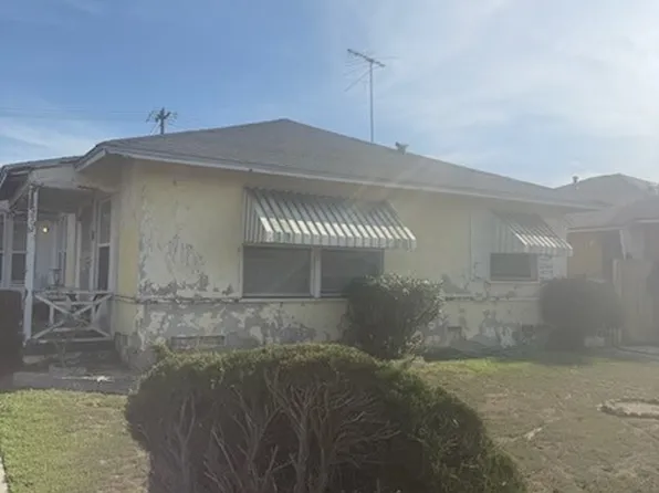 13502 S San Pedro St, Los Angeles, CA 90061