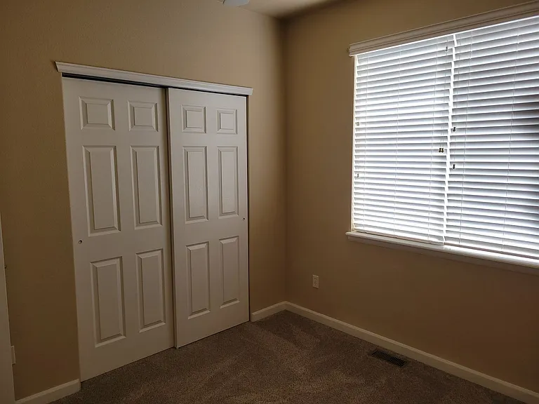 7747 Mountain Laurel Dr — Photo 15