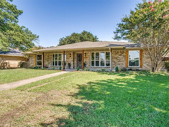 2nd image of 2413 Flagstone Dr