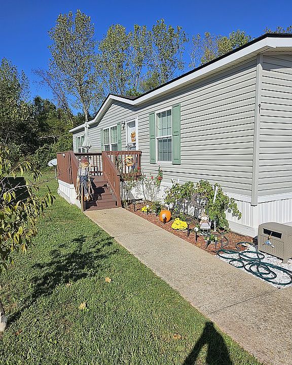 1st image of 91 Lynnwood Cir