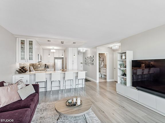 2nd image of 1550 N Lake Shore Dr APT 24C