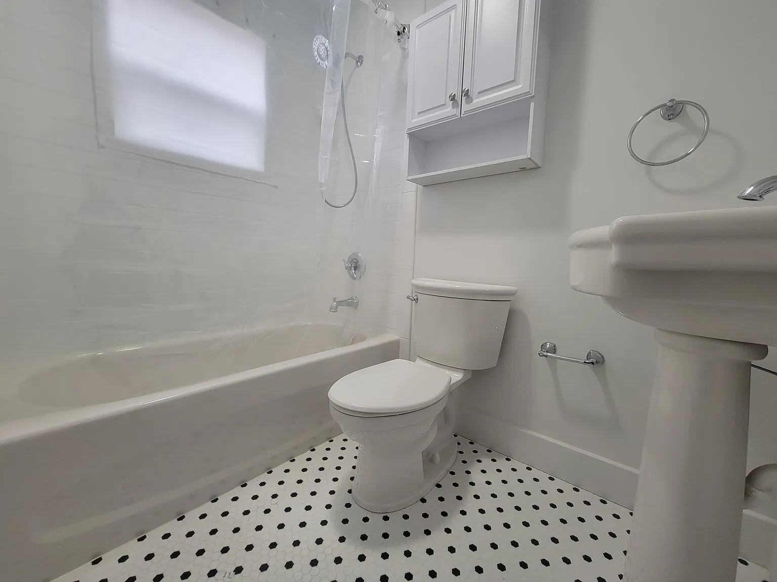 1 bed, 680 sqft, $950 — Photo 3