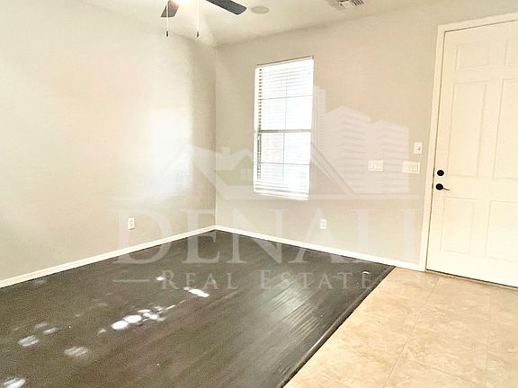 3rd image of 4447 S Antonio Cir