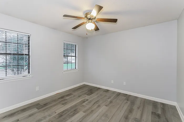 4697 Crawford Ct — Photo 9