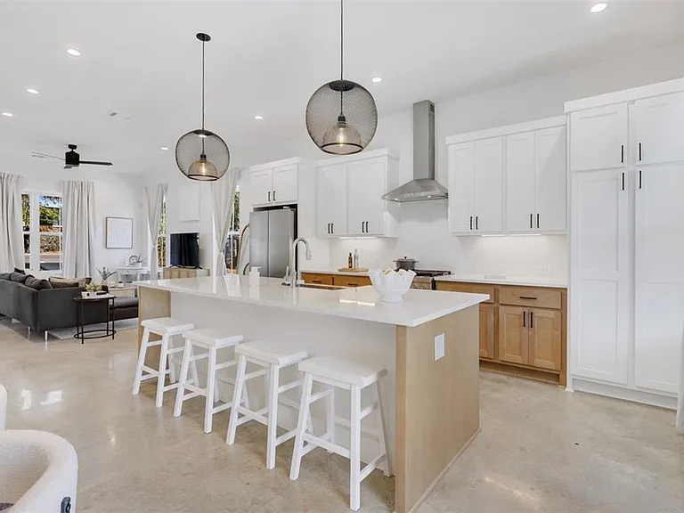 5007 Lott Ave #1 — Photo 18