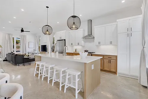 5007 Lott Ave #1 Photo 1