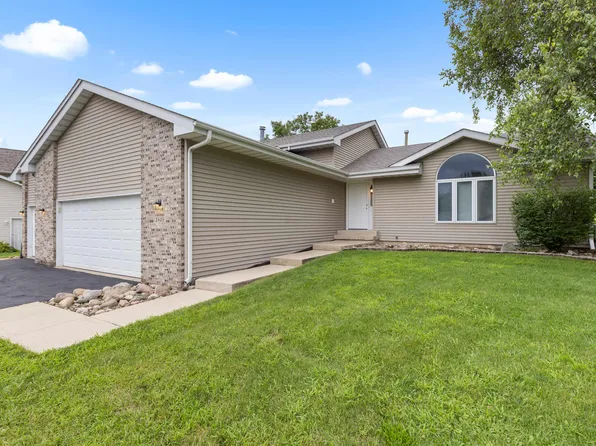 3838 Golden Prairie Ave, Rockford, IL 61109