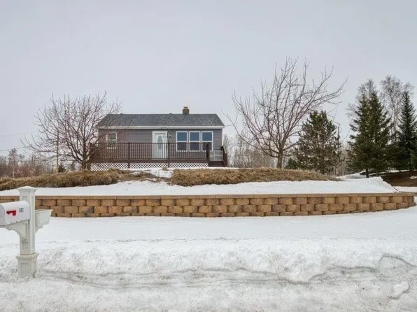 802 3rd St NW, Chisholm, MN 55719