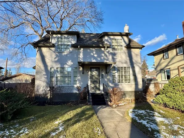 130 21st STREET E, Prince Albert, SK S6V 1M1