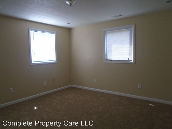 5th image of 1101 W Elsie St